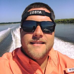 Meet your Posher, Dustin